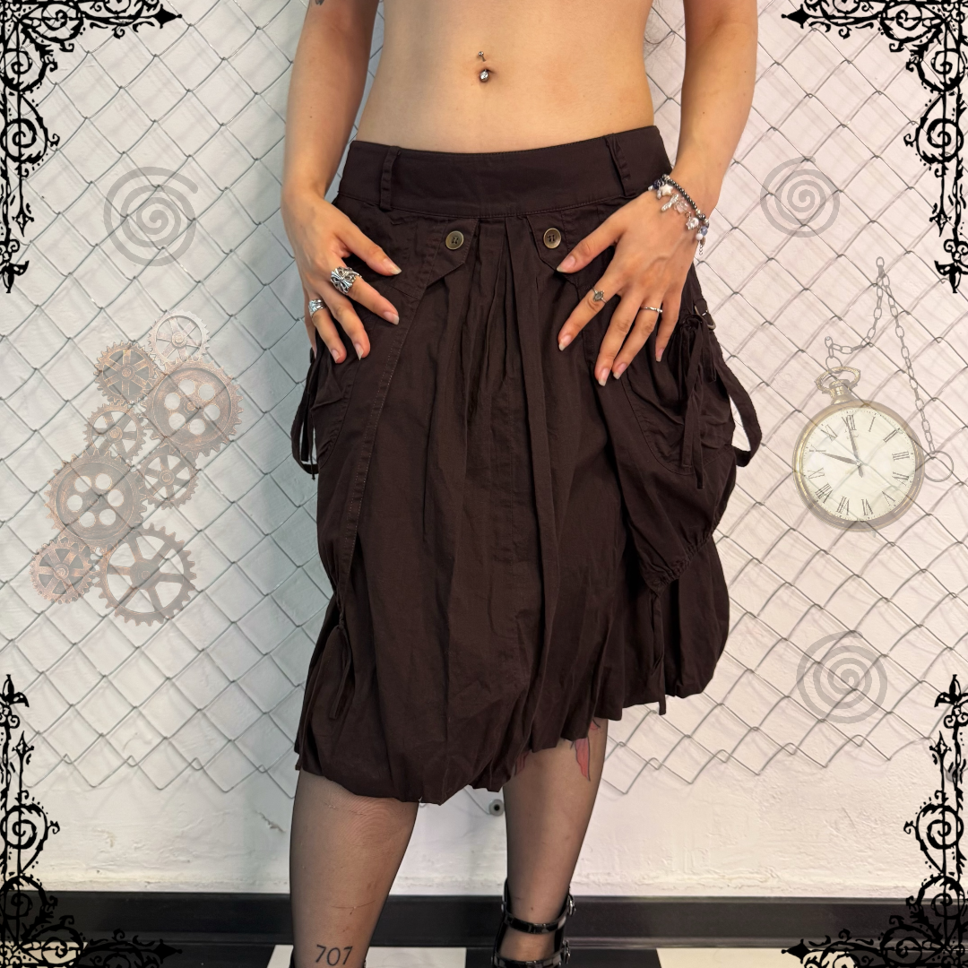 00’s dark brown steampunk style balloon skirt 🌀🐌