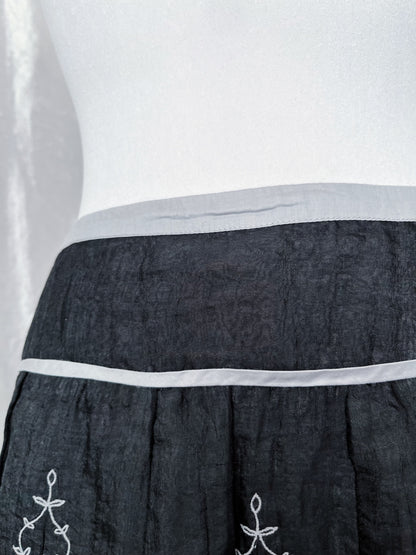 Beautiful coquette skirt