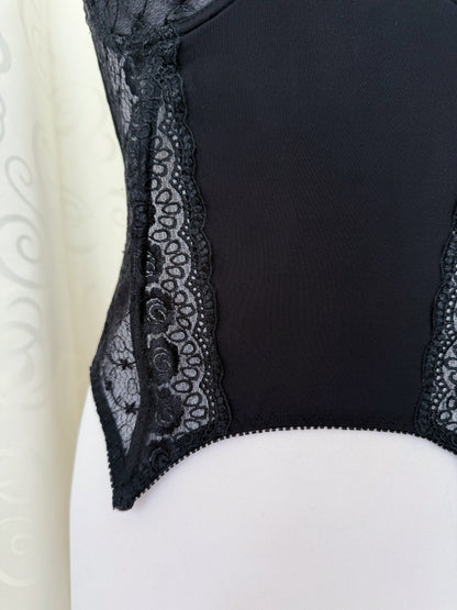 Gothic Lacey corset top 🦇✨