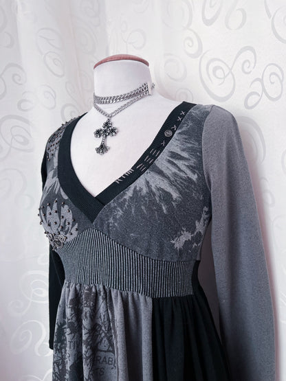 00’s whimsy/steampunk grey patchwork dress with print, beaded & charm details ⚙️🕷️