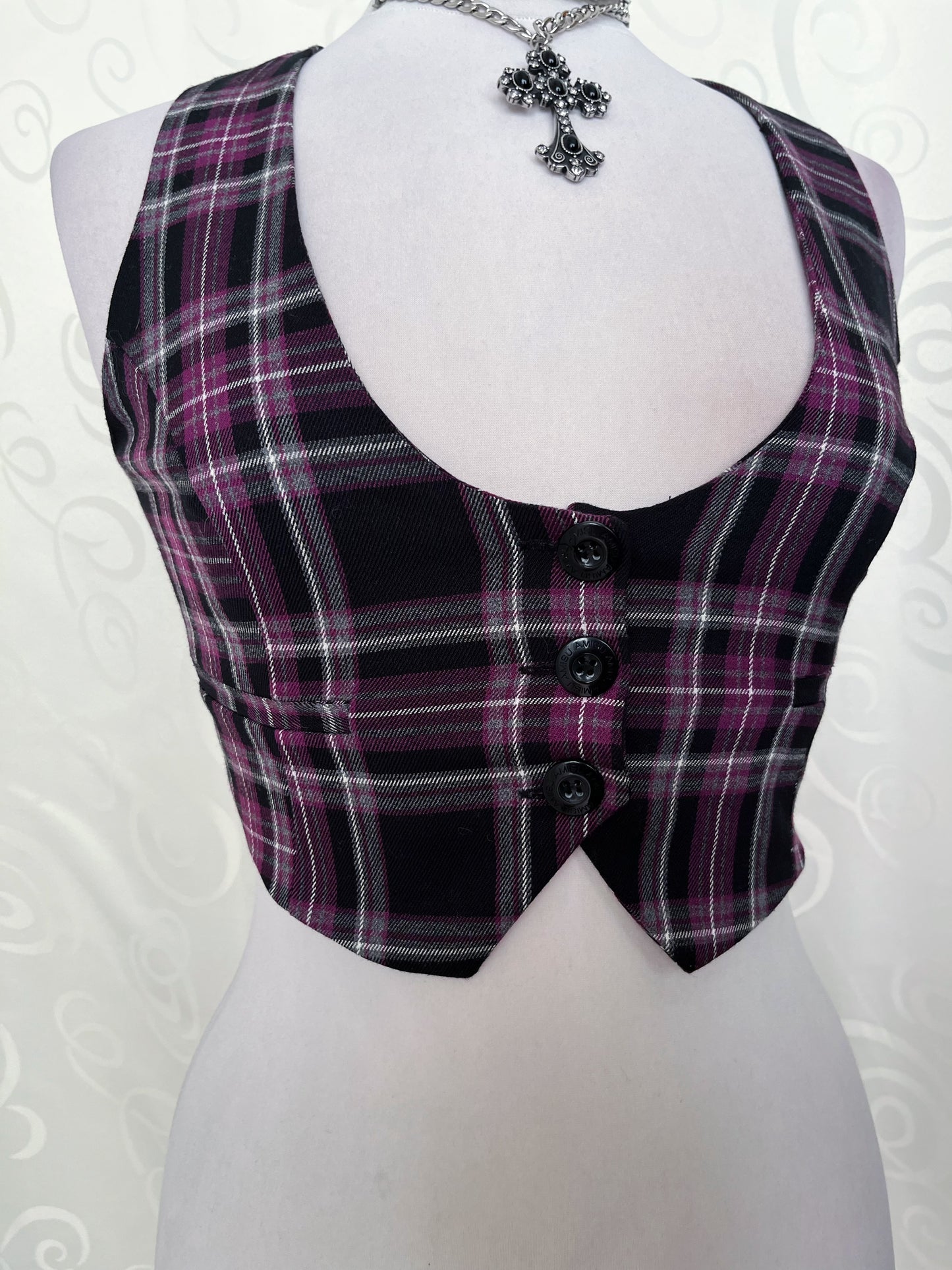 Iconic tartan purple mini vest 💜