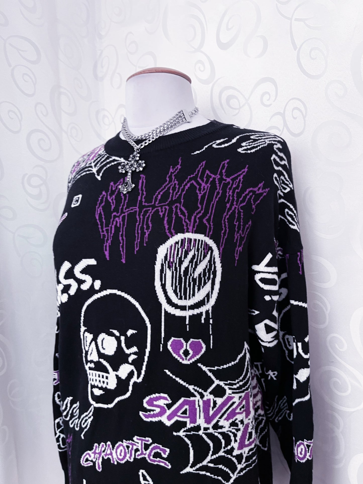 FSBN Skater knit with skull & other details 💀