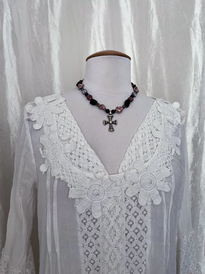 Vintage white coquette blouse 🪽