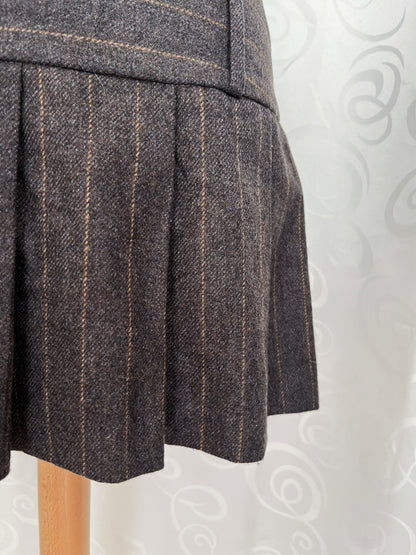 Dark academia pleated mini skirt