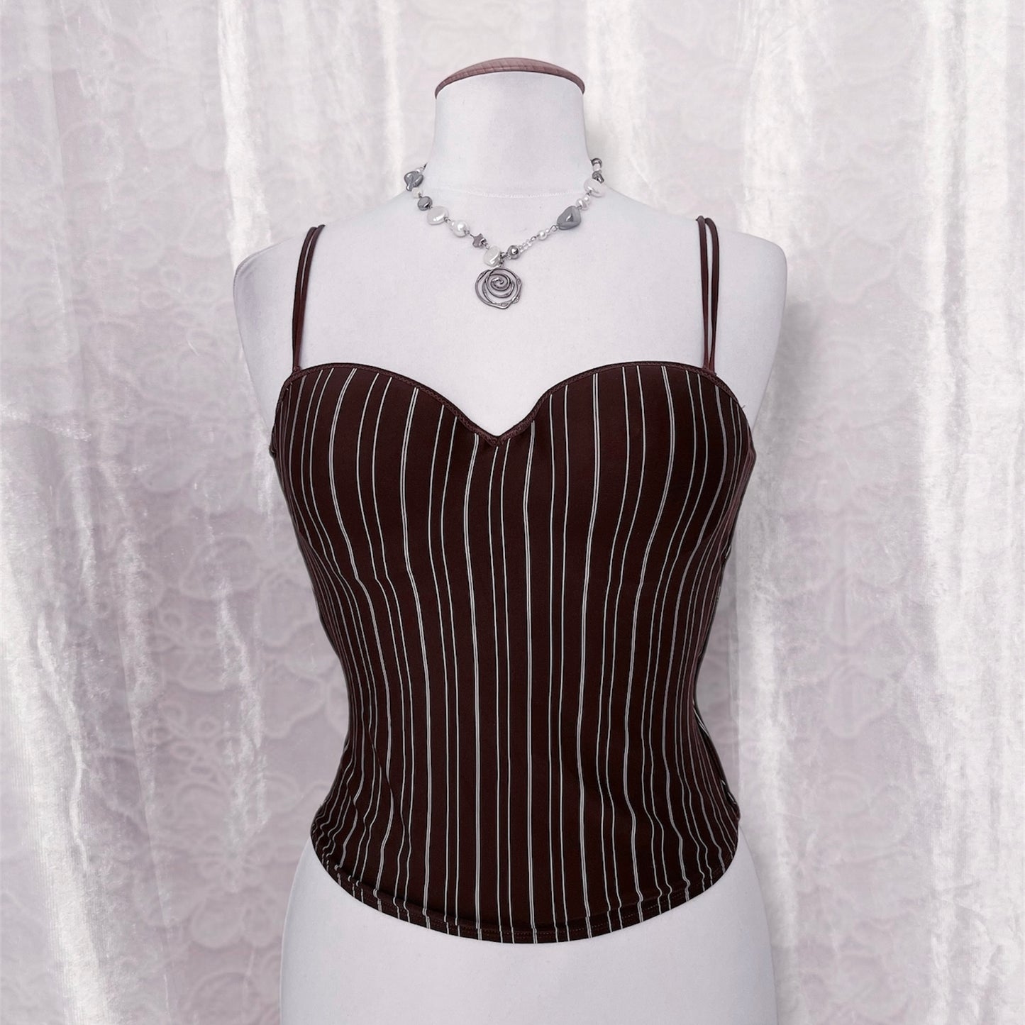 Cottage / coquette striped bustier top with lace up detail on the back 🎀