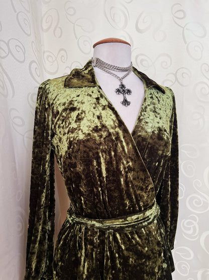 Vintage forest green crushed velvet cardigan 🪾🍃🐢
