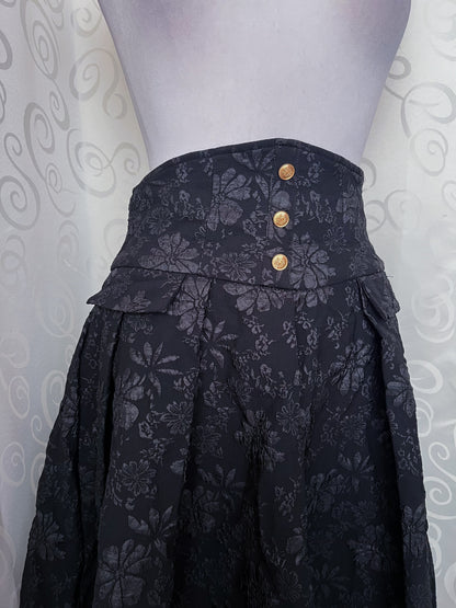 Μodern Gothic lolita black embossed floral skirt 🕷️🥀