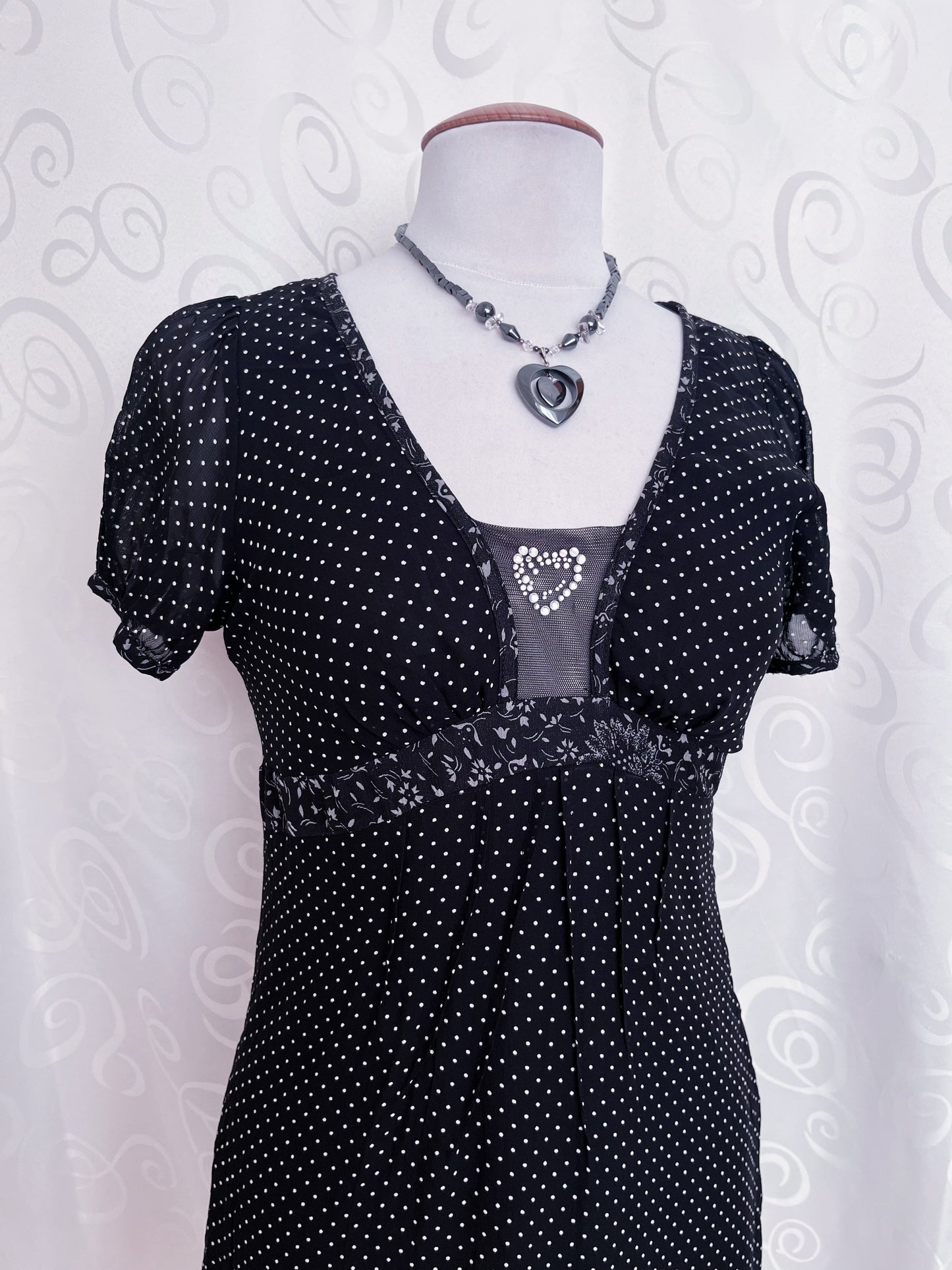Dark coquette polka dot silk & viscose dress with heart bead detail 🎹🎶