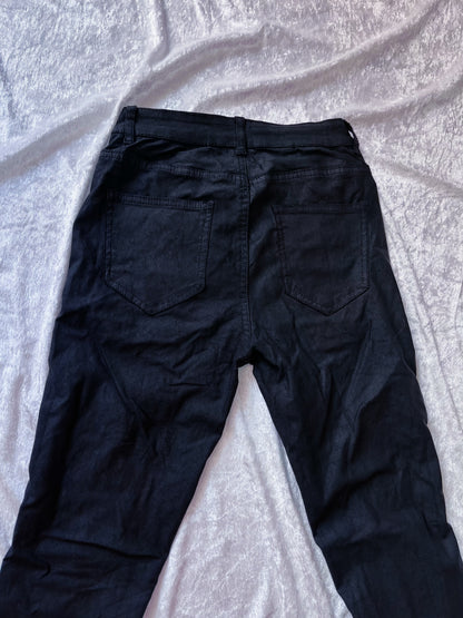 Gothic lace-up faux leather jeans 🦇