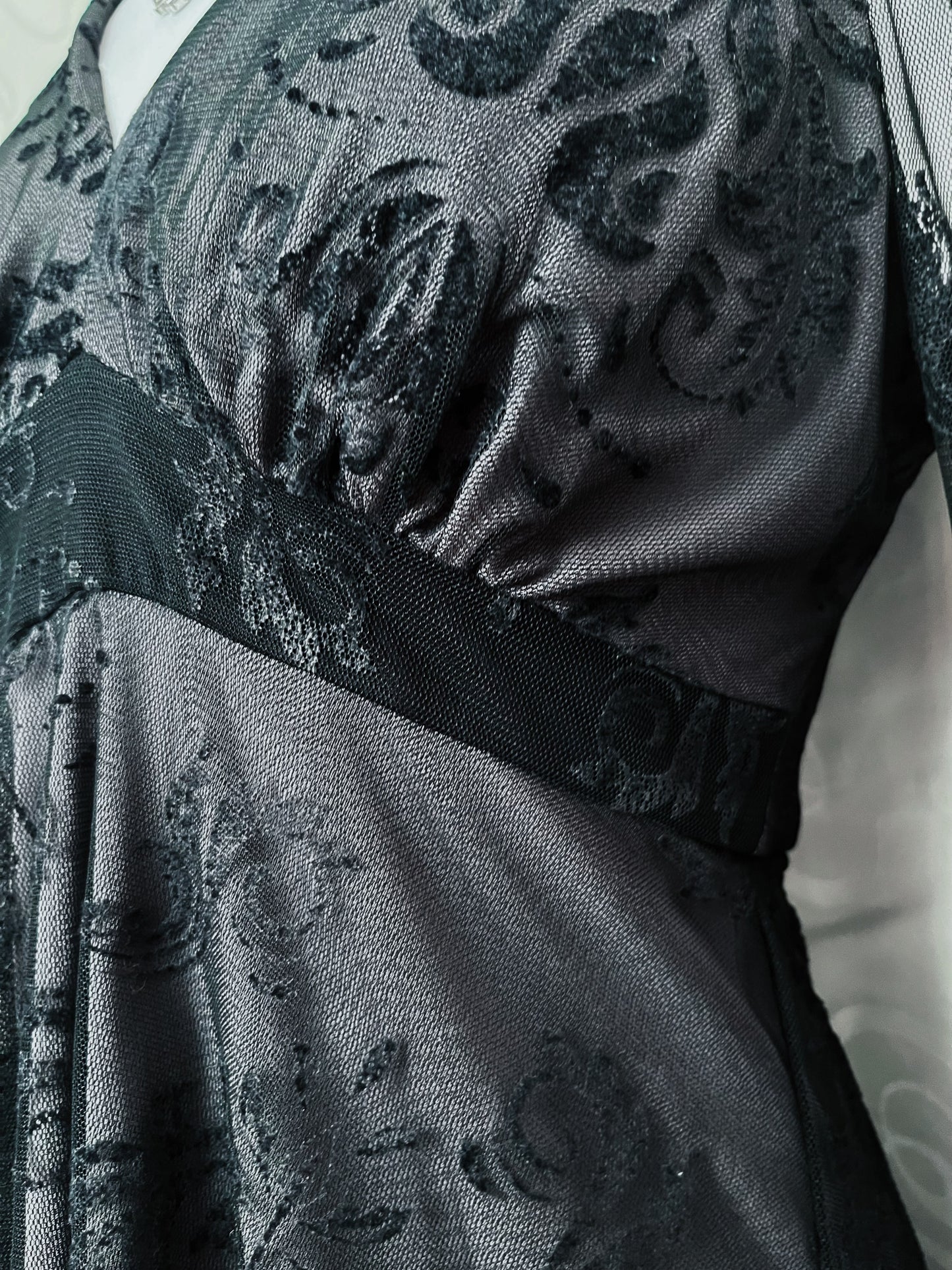 00’s whimsygoth tunic/dress with lacey & velvet embossed details 🦇🔮