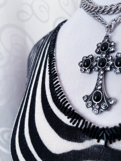 00’s Nicowa Gothic swirl top with beaded details 🕸️🕷️