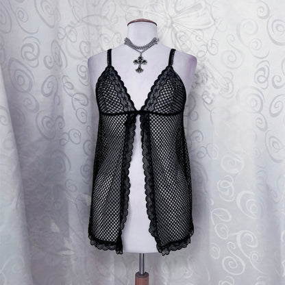 Alt fishnet & lace bustier top 🦇