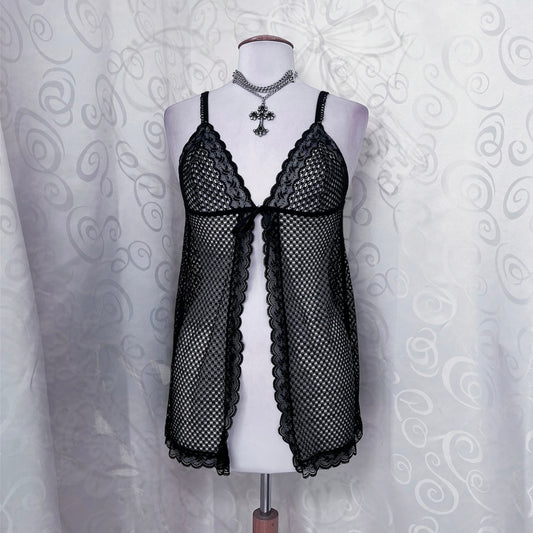 Alt fishnet & lace bustier top 🦇