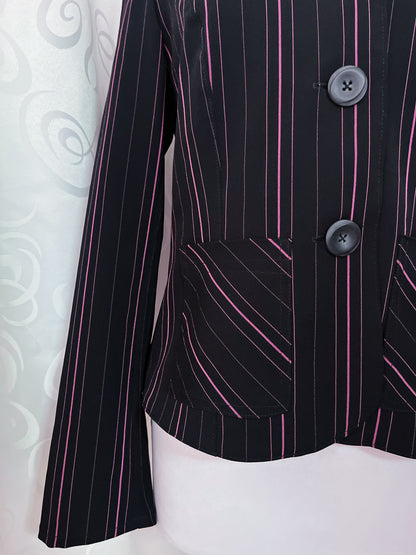 Office black & pink striped blazer 💞🎀