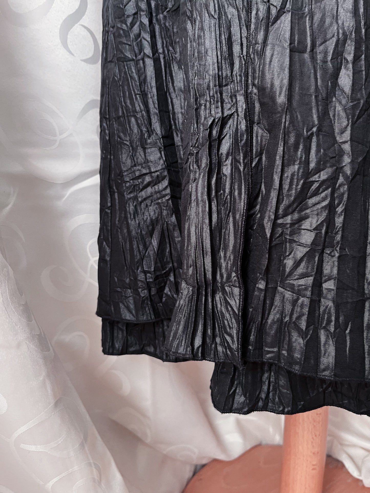 00’s whimsygoth black maxi skirt 🦇🕷️