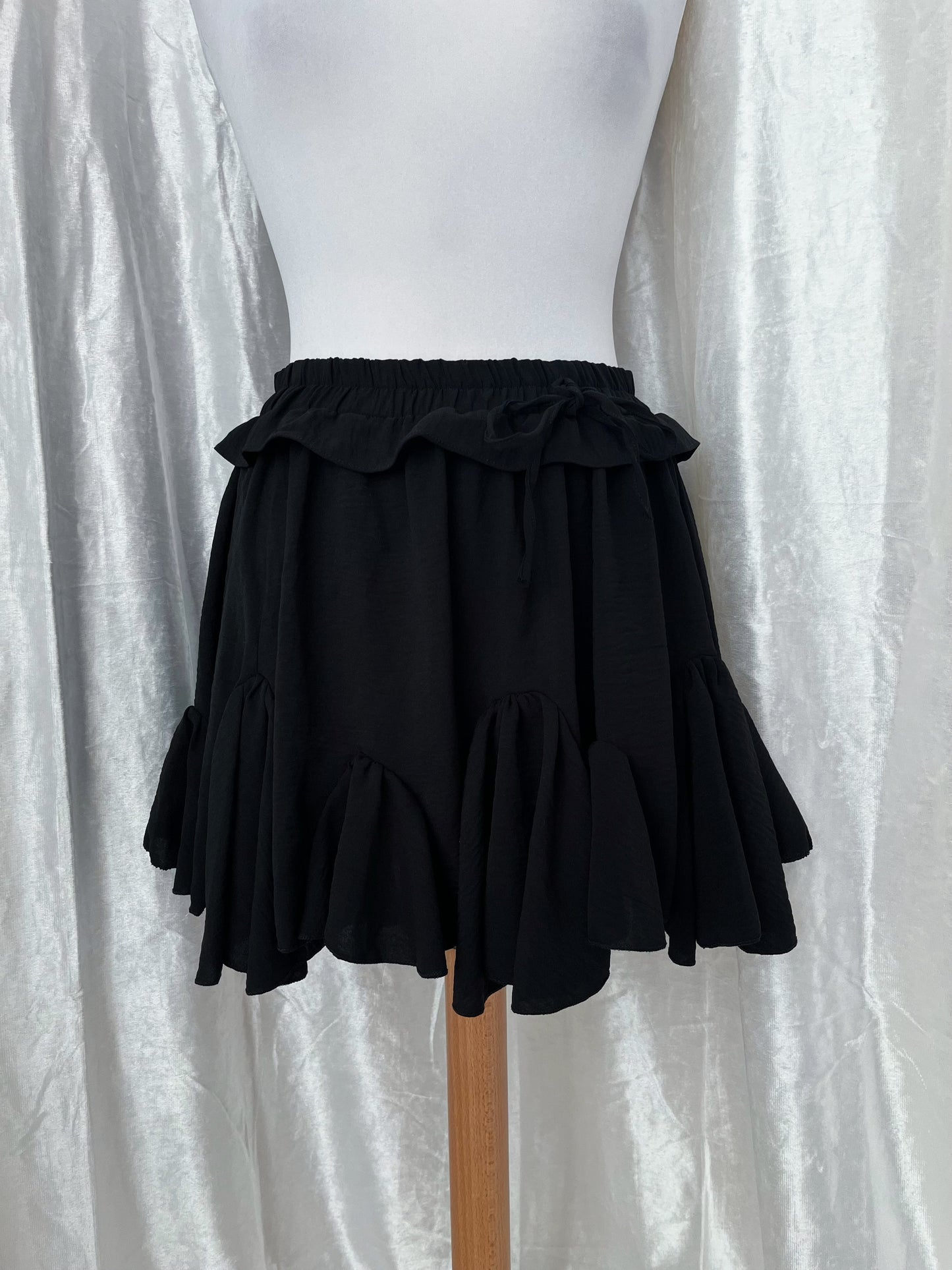 Gothic dark coquette skirt 🕸️