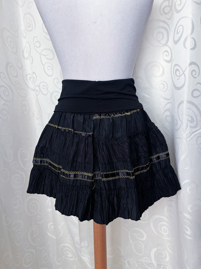 00’s deadstock fairy whimsy black skirt 🌀✨