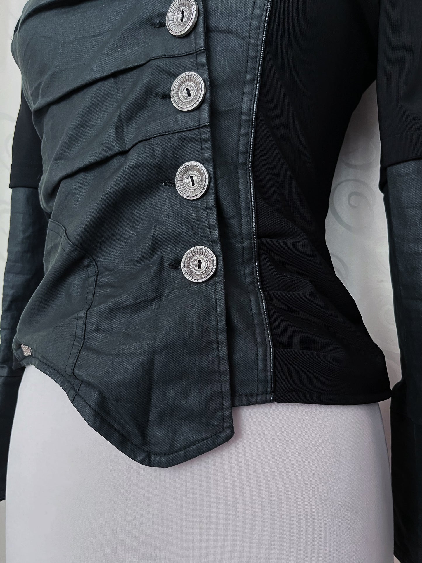 Gothic black jacket 🦇