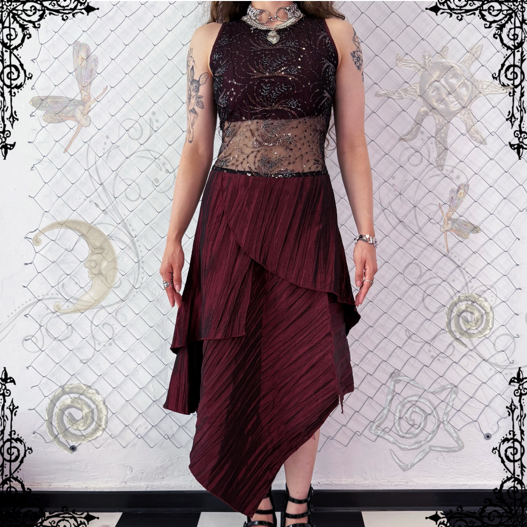 00’s Vampire queen burgundy prom dress 🦇🌀