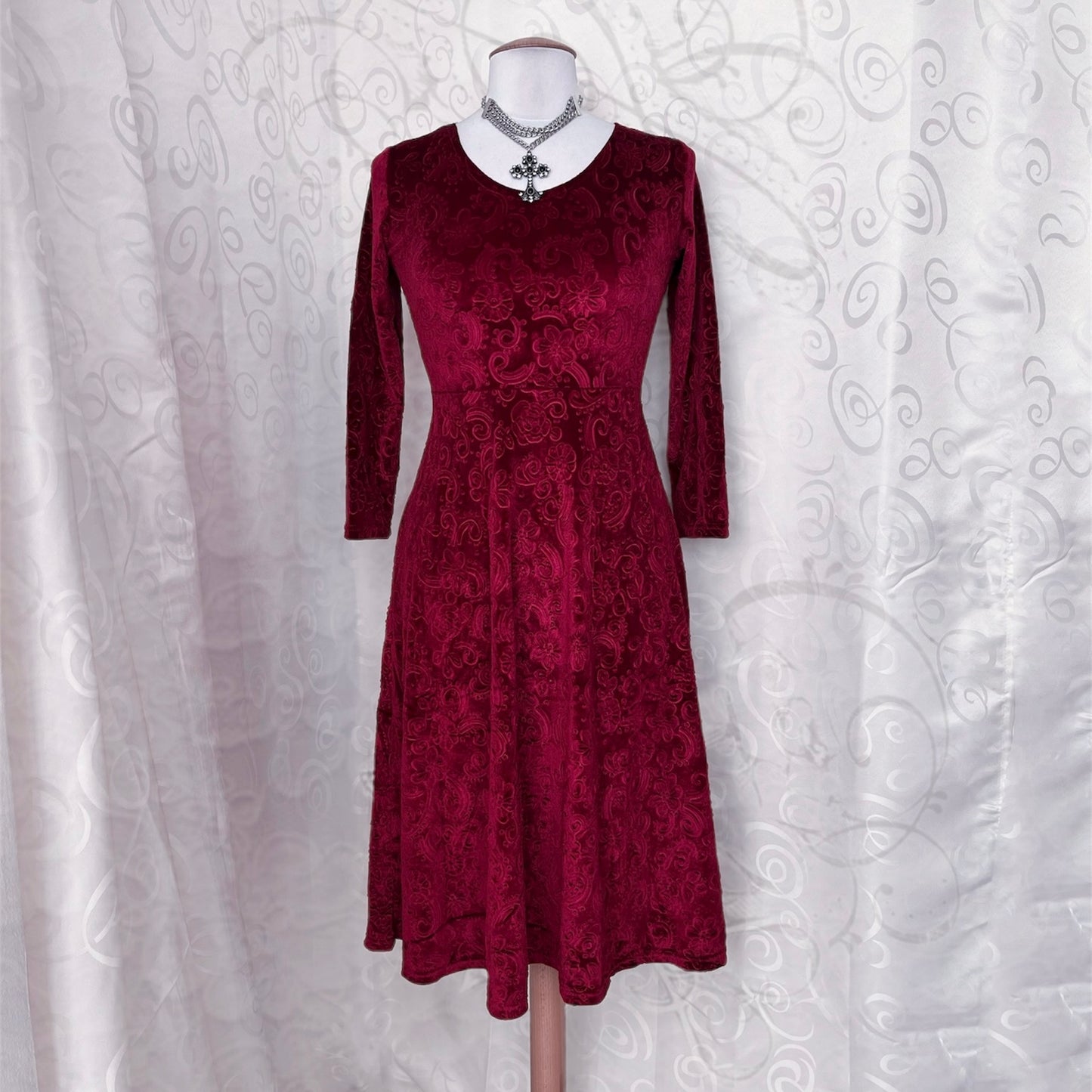 Whimsygoth Vampire red embossed velvet dress ❤️🕸️