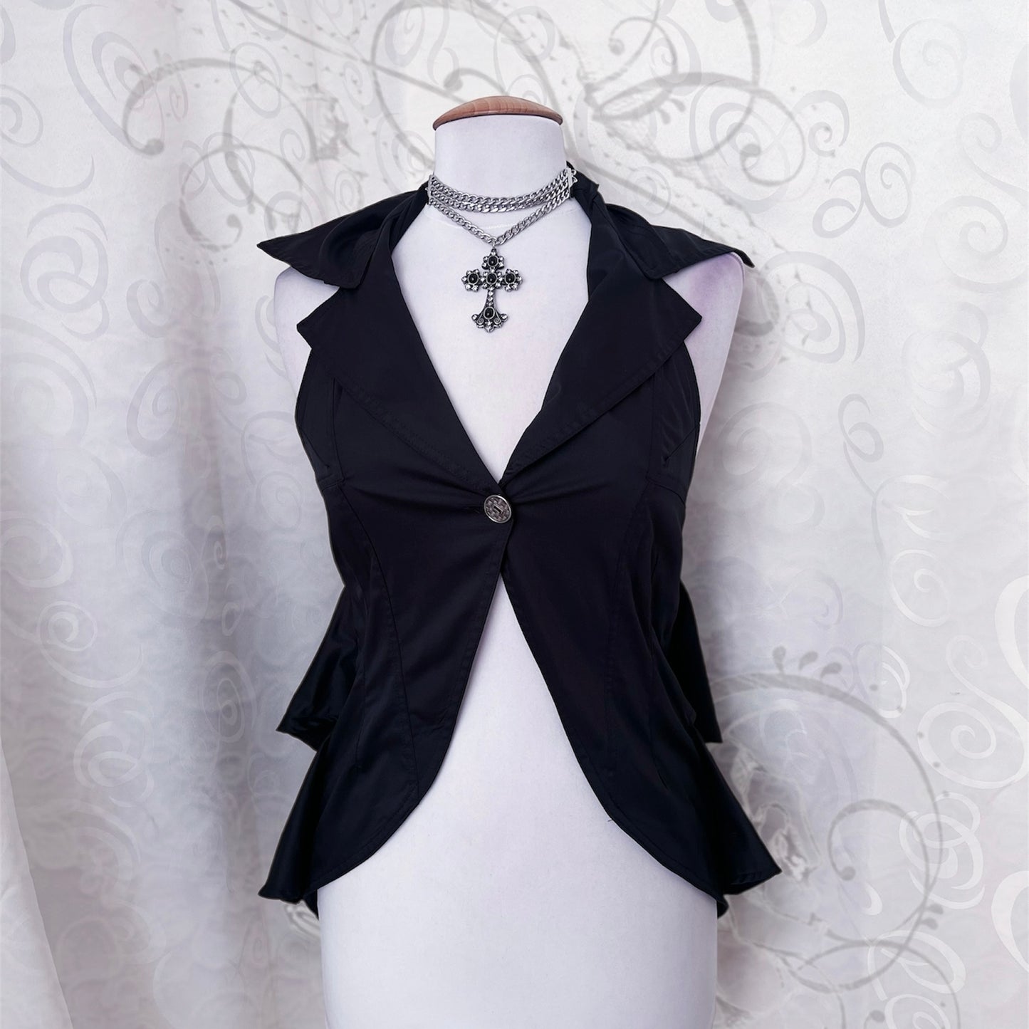 Gothic black vest with cutout & tail back 🦇🌀