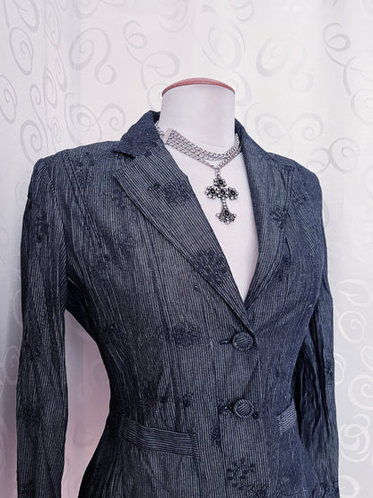00’s whimsygoth striped & embroidered grey blazer 🌀🥀