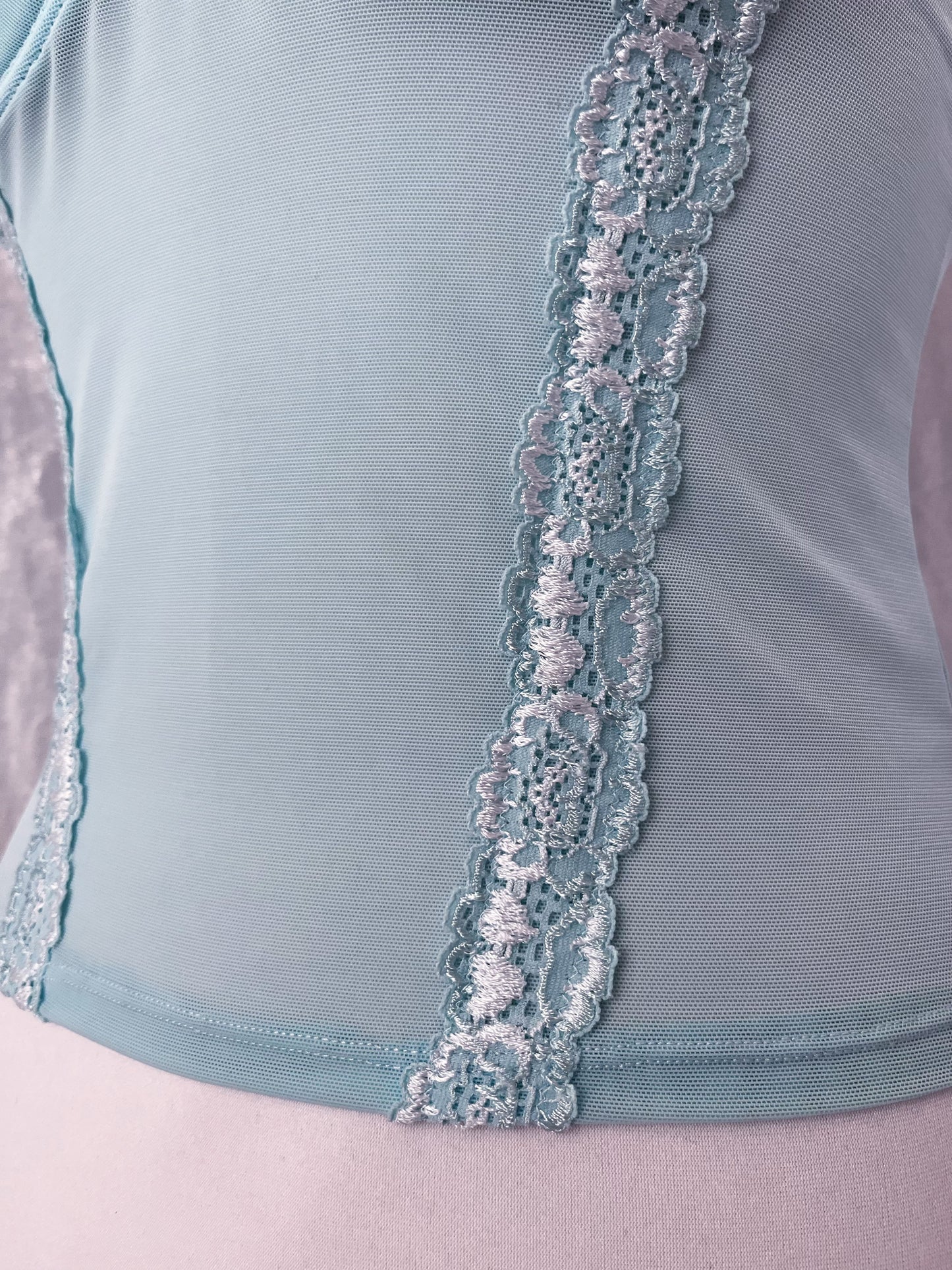 00’s baby blue corset top 🦋
