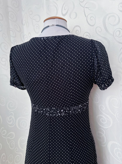 Dark coquette polka dot silk & viscose dress with heart bead detail 🎹🎶