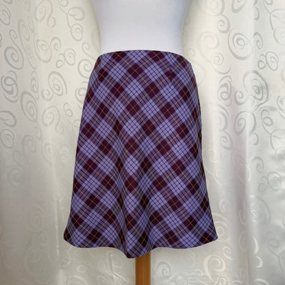 Cutest plaid midi skirt 💜🐾