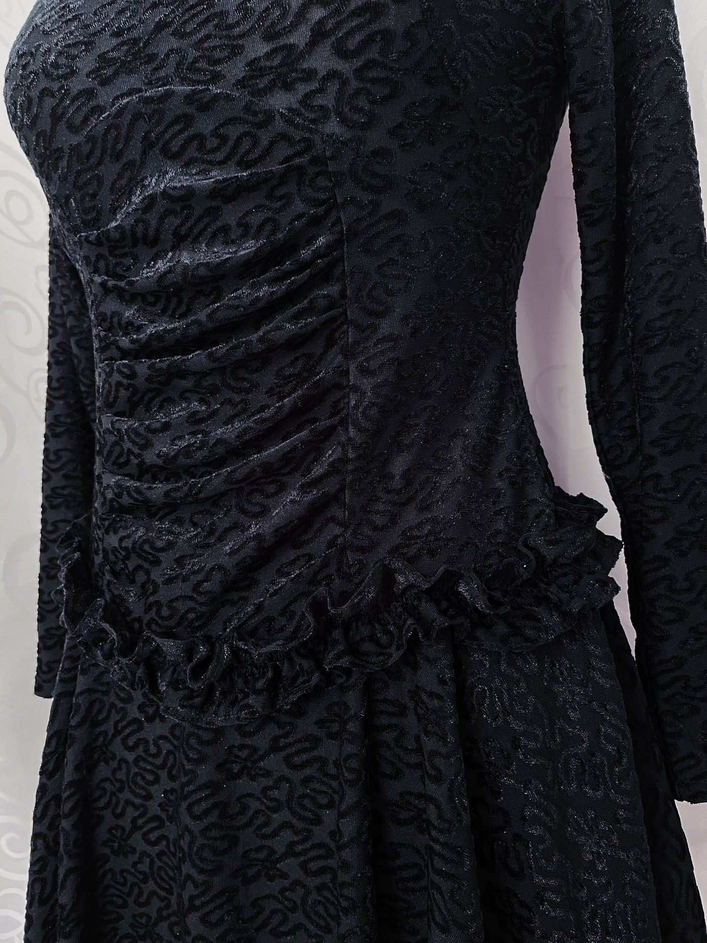 VINTAGE whimsygoth velvet ballerina dress 🦇