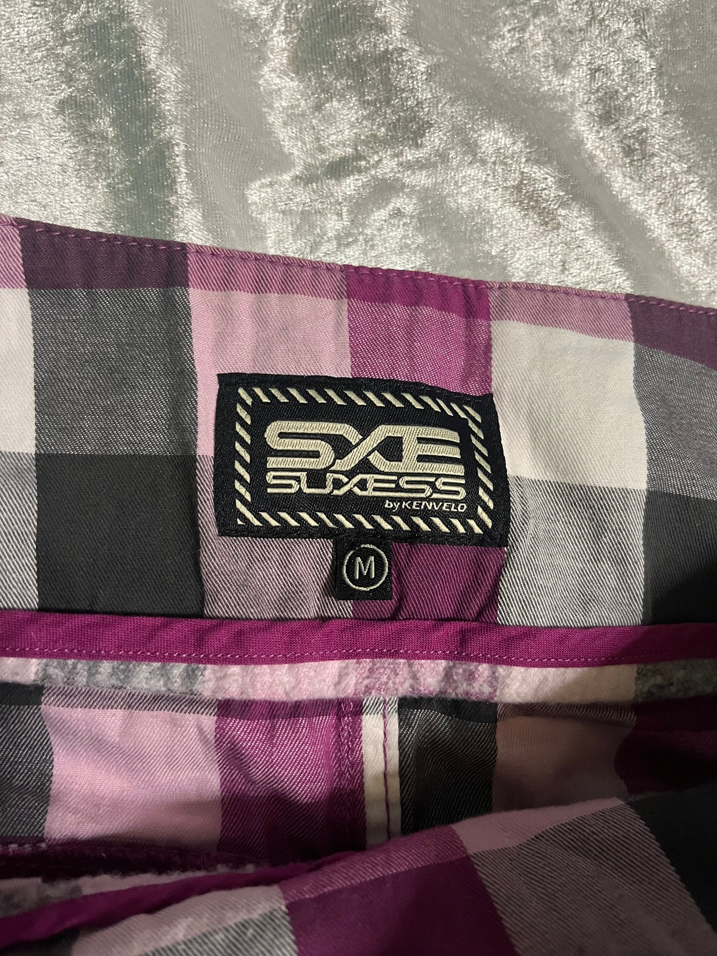 Kenvelo emo punk checked skirt