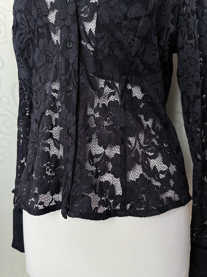 Iconic Gothic lacey black shirt 🕷️