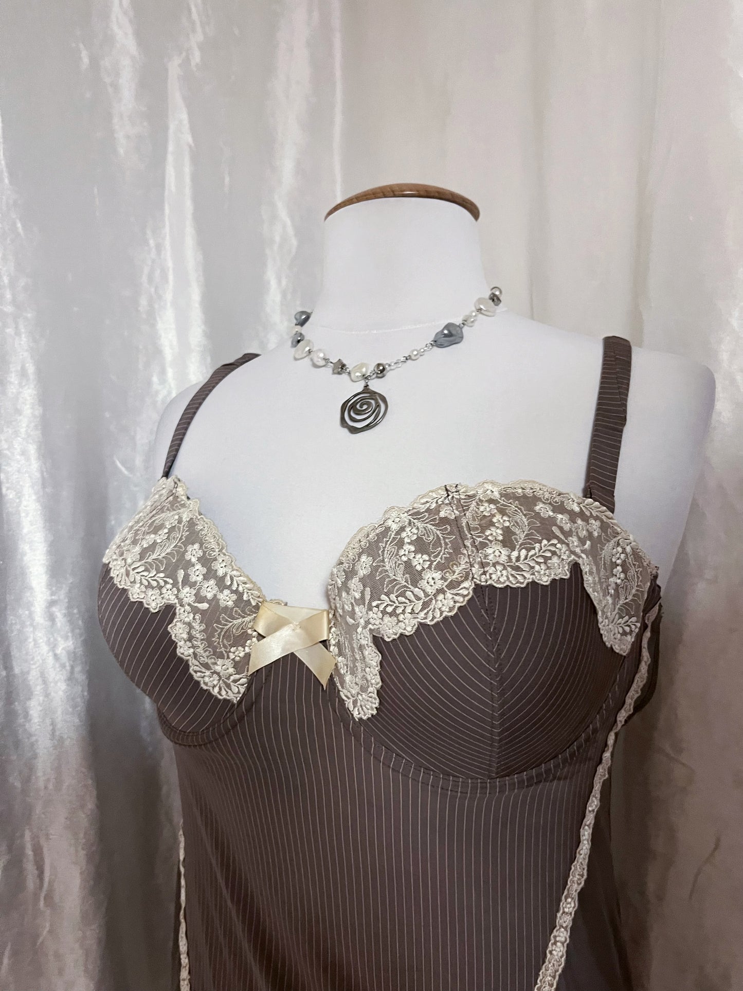 Cutest coquette light brown bustier top ✨