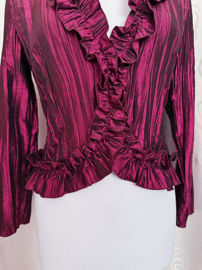 00’s Whimsygoth vampire burgundy ruffle shirt 🫀