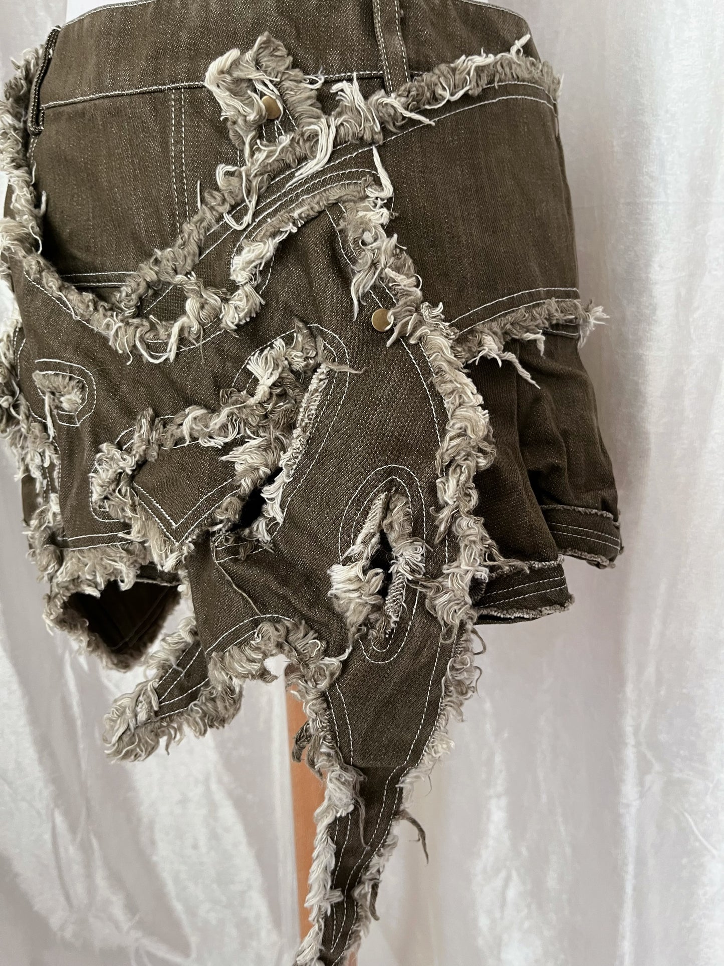 Rare Lalune HADES low-waist extra mini denim skirt with frayed edges bat wings layer 🦇