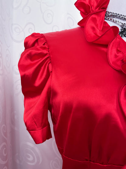 00’s vampire gothic saten red shirt with ruffle details ❤️🫀