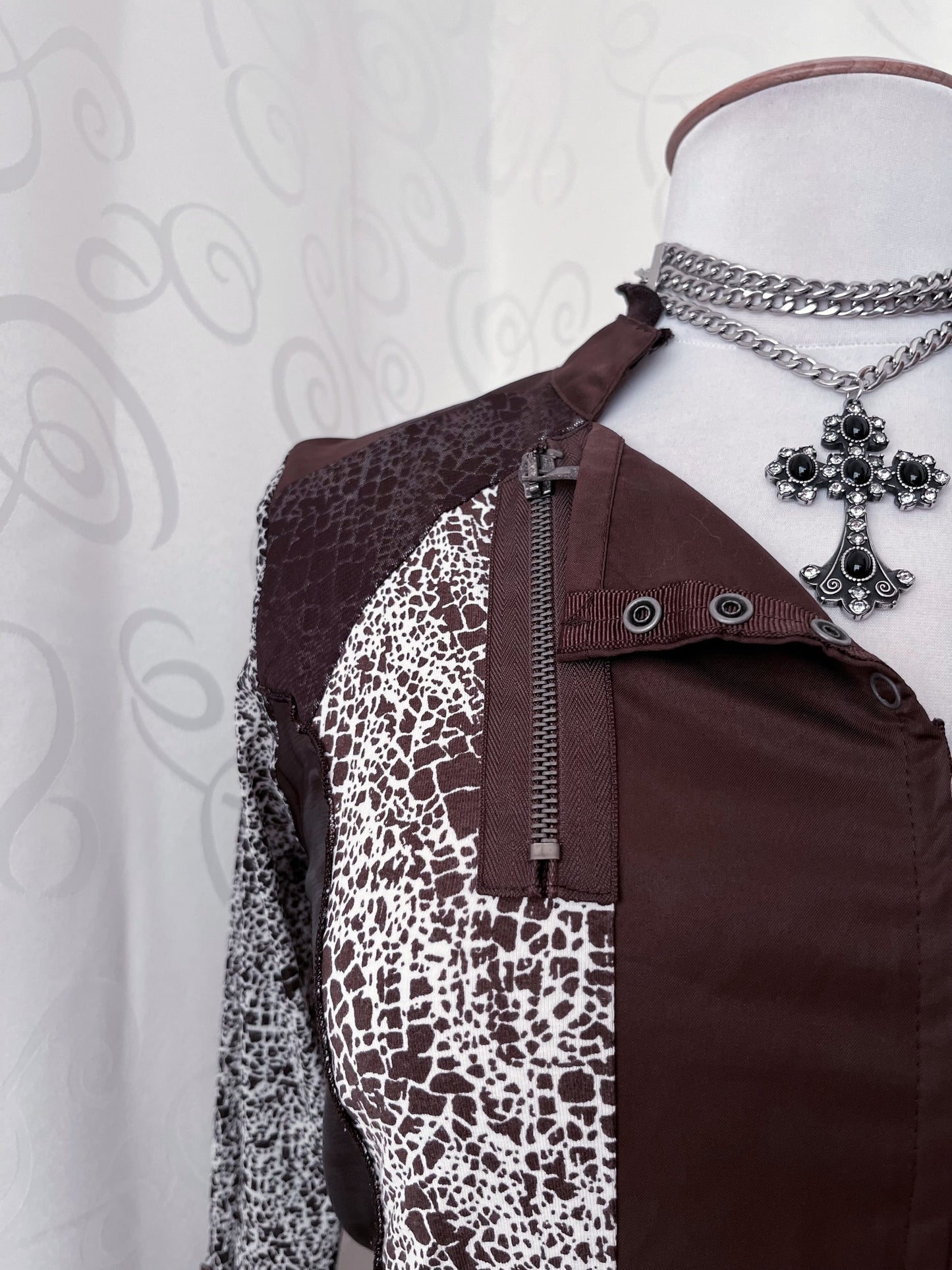 00’s iconic double zipper animal print x cowboy style mesh shirt 🧲🐴