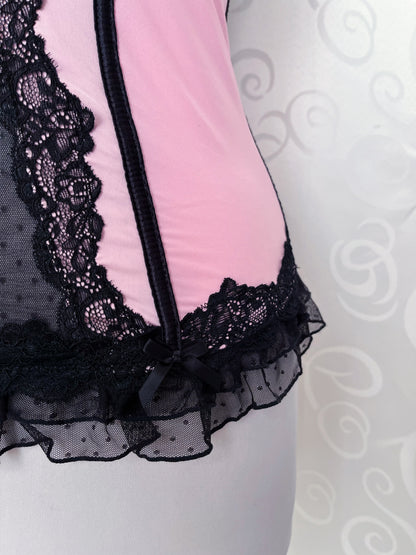 Dark coquette pink corset top with lace details 🎀🕷️