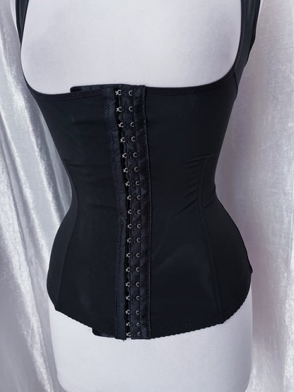 Alternative mesh training corset 🕸️