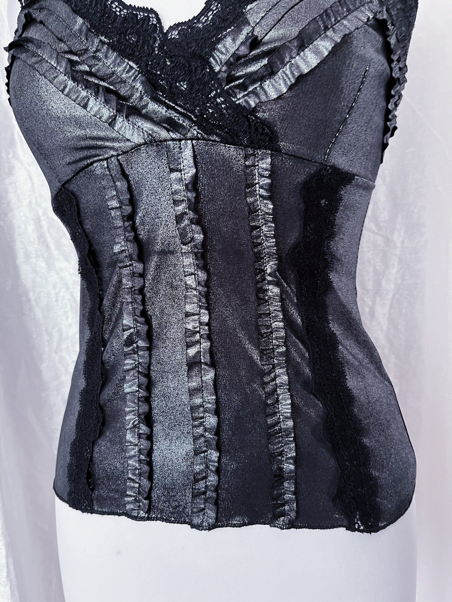 Dark coquette / Gothic silver top 🕸️🩶