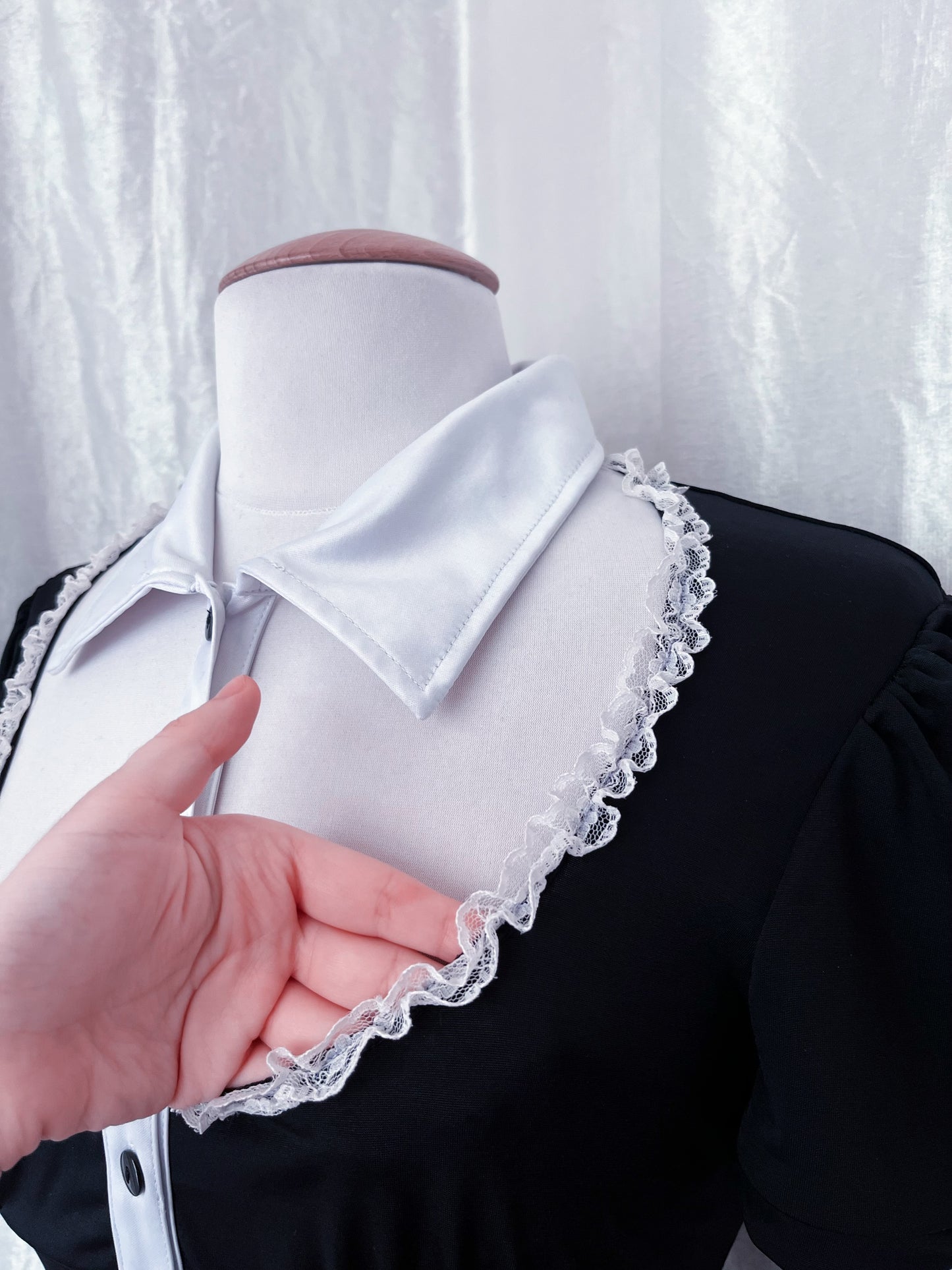 Modern, gothic lolita dress with cut-out chest detail 🗝️