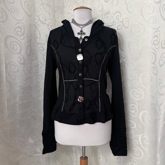 00’s whimsygoth light cotton jacket/shirt with mesmerizing embroidered details 🌀🐚
