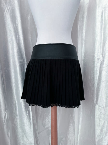 Gothic black faux leather winter skirt 🎀