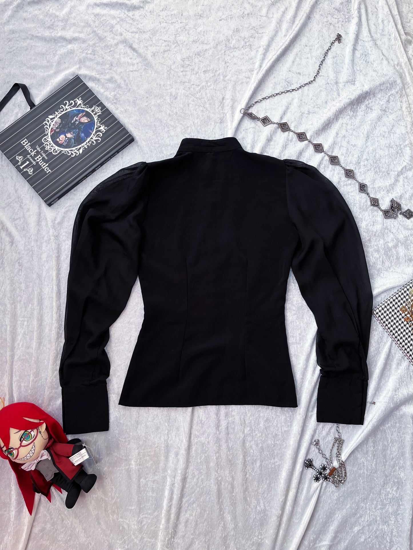 Gothic black shirt with beautiful mesh puff sleeves 🕷️🦇