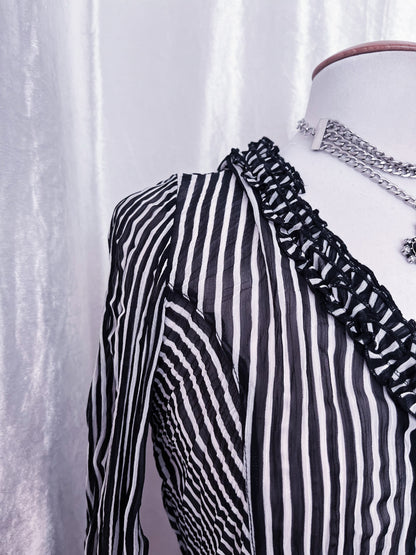 Gothic striped mesh shirt with ruffles details 🌀🦇