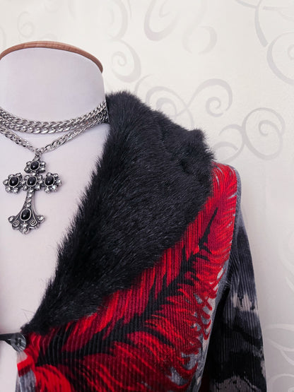 00’s iconic velvet cardigan with faux fur neckline ❣️