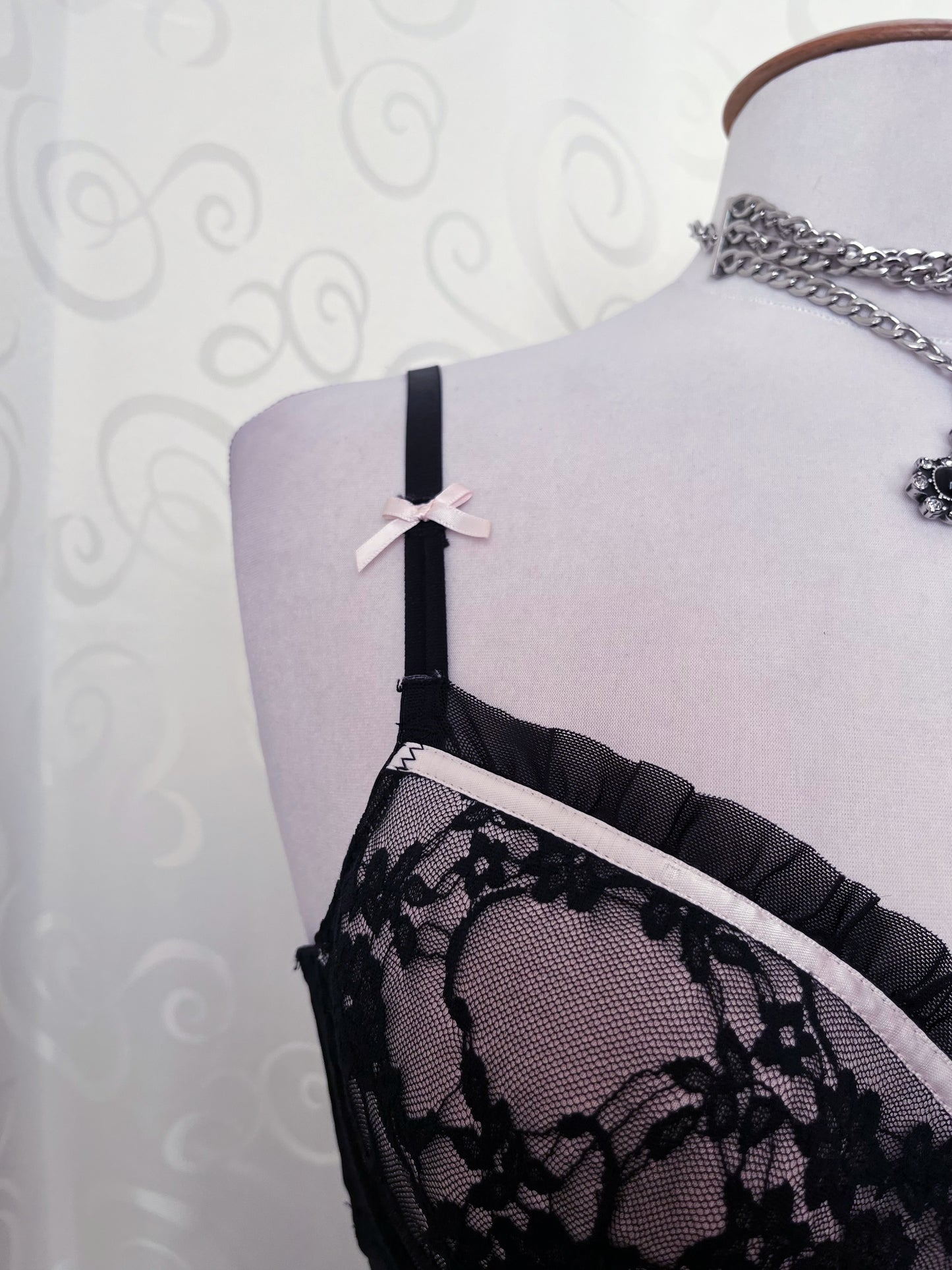 Dark coquette lilac & black nightgown 💜🌀