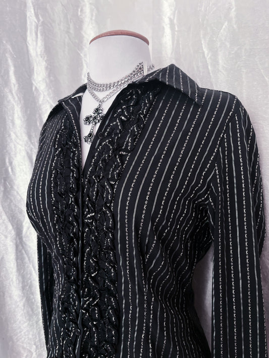 Deadstock gothic striped shirt with ruffle details 🦇