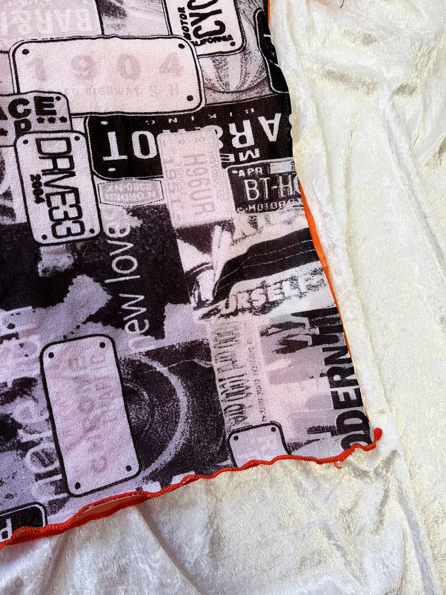 Y2K Paspport mesh tee