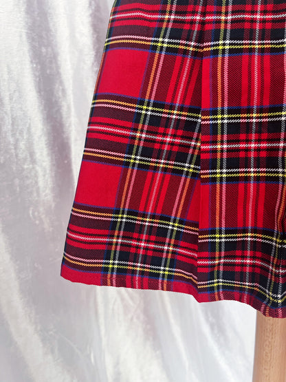 Iconic plaid red skirt ❤️